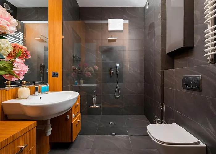 Wilanow Urban Chic By Bookinghost *