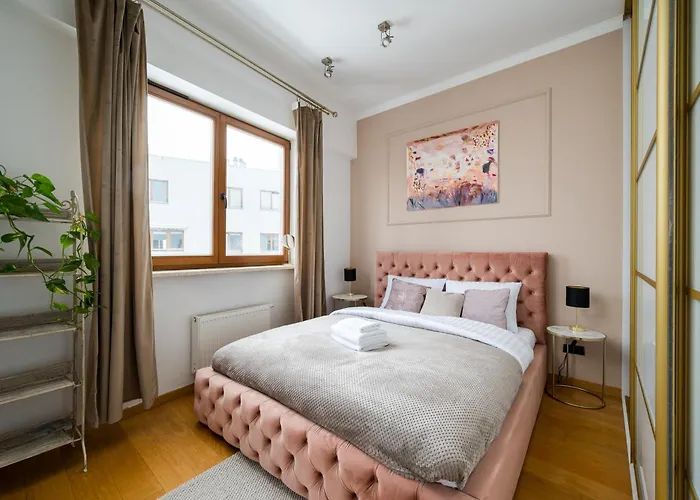 Wilanow Urban Chic By Bookinghost Varşova